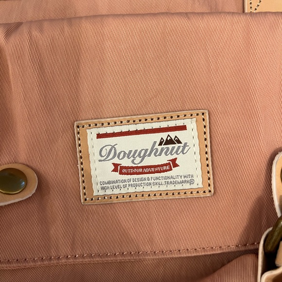 Doughnut macaroon backpack main image 4